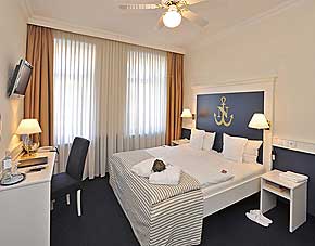 Standard-Doppelzimmer im 4-Sterne-Hotel 534-bgif im Ahrtal in Rheinland-Pfalz
