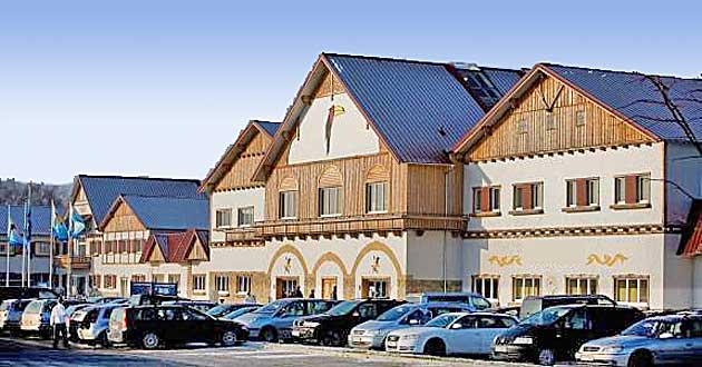 Kurzurlaub mit Skiurlaub in Europas grter Indoor-Wintersporthalle. Urlaub in Mecklenburg MV