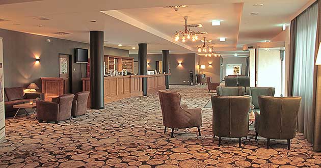 Kurzurlaub mit Skiurlaub in Europas grter Indoor-Wintersporthalle. Urlaub in Mecklenburg MV