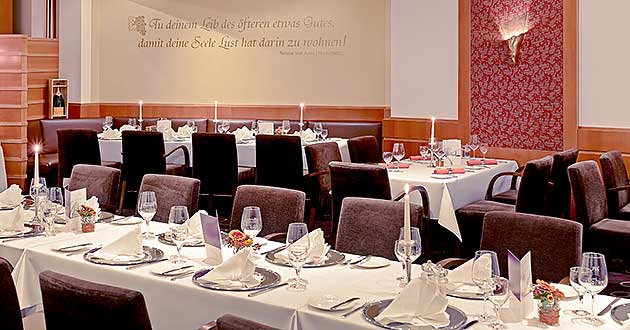 Urlaub im 4-Sterne-Hotel in Krefeld-Traar am Niederrhein, Nordrhein-Westfalen NRW