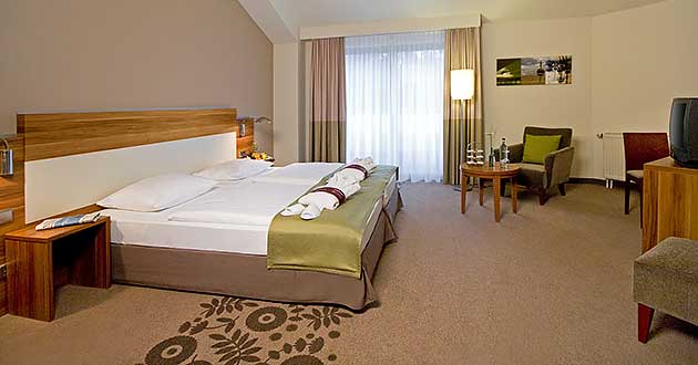 Urlaub im 4-Sterne-Hotel in Krefeld-Traar am Niederrhein, Nordrhein-Westfalen NRW