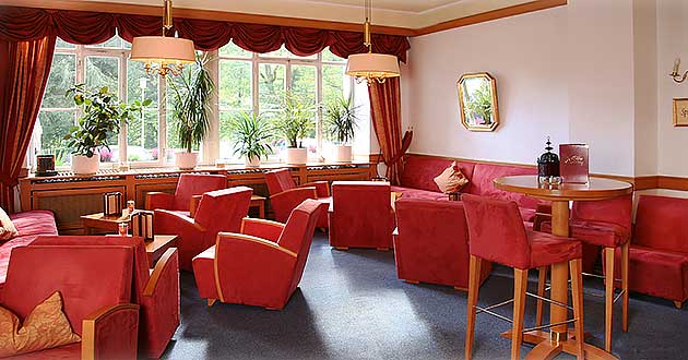 Wochenendreisen in den Schwarzwald, Kurzurlaub im Schlosshotel zwischen Offenburg, Freudenstadt, Villingen-Schwenningen und Freiburg im Breisgau