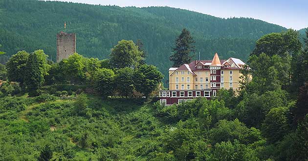 Wochenendreisen in den Schwarzwald, Kurzurlaub im Schlosshotel zwischen Offenburg, Freudenstadt, Villingen-Schwenningen und Freiburg im Breisgau